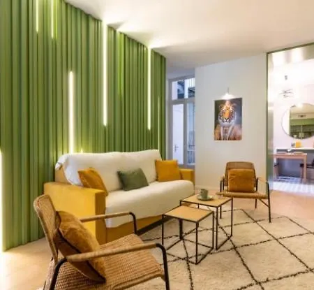 Apartment Marais-air Conditioner-2 Bedroom-quiet Paris